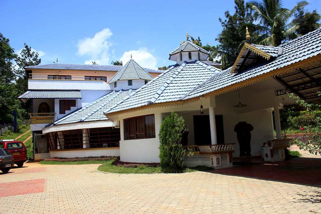 Wayanad Gate Resort Mananthavady Exterior photo